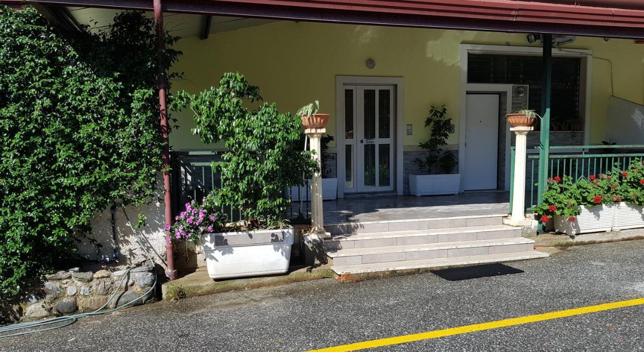 Stylish Apt Terina - Le Lincelle, Lamezia - Bright, Spacious, Elegant And With Terrace SantʼEufemia Lamezia Exteriör bild