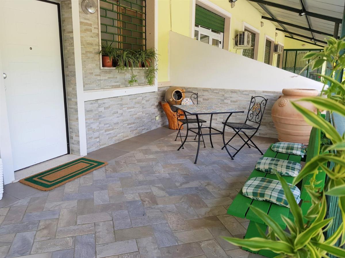 Stylish Apt Terina - Le Lincelle, Lamezia - Bright, Spacious, Elegant And With Terrace SantʼEufemia Lamezia Exteriör bild